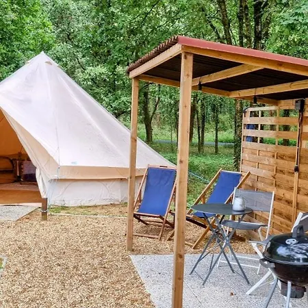 Luxury Bell Tent At La Fortinerie